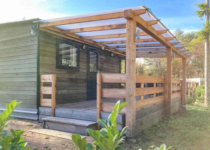 Awesome In With Kitchen ليمبورخ